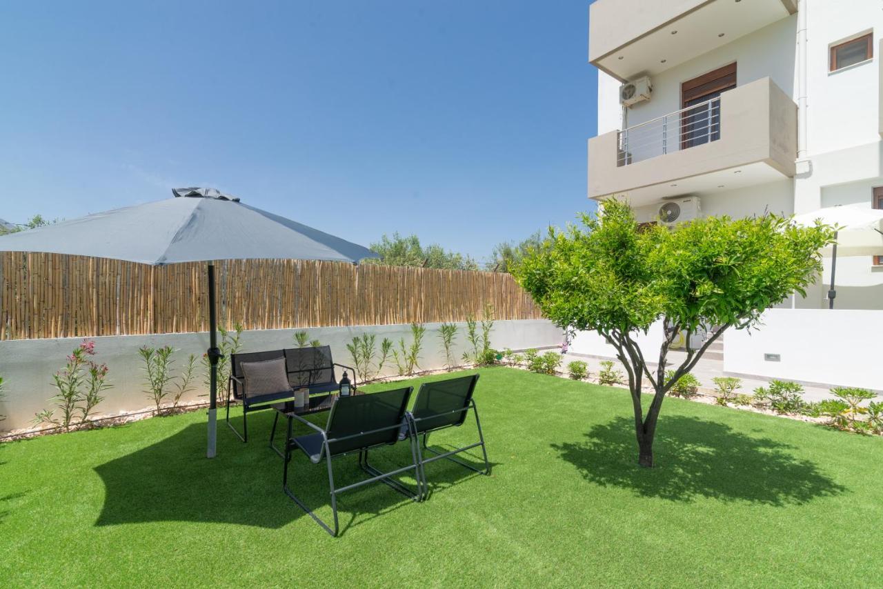 Modern House With Pool Near Beach Gazi Esterno foto