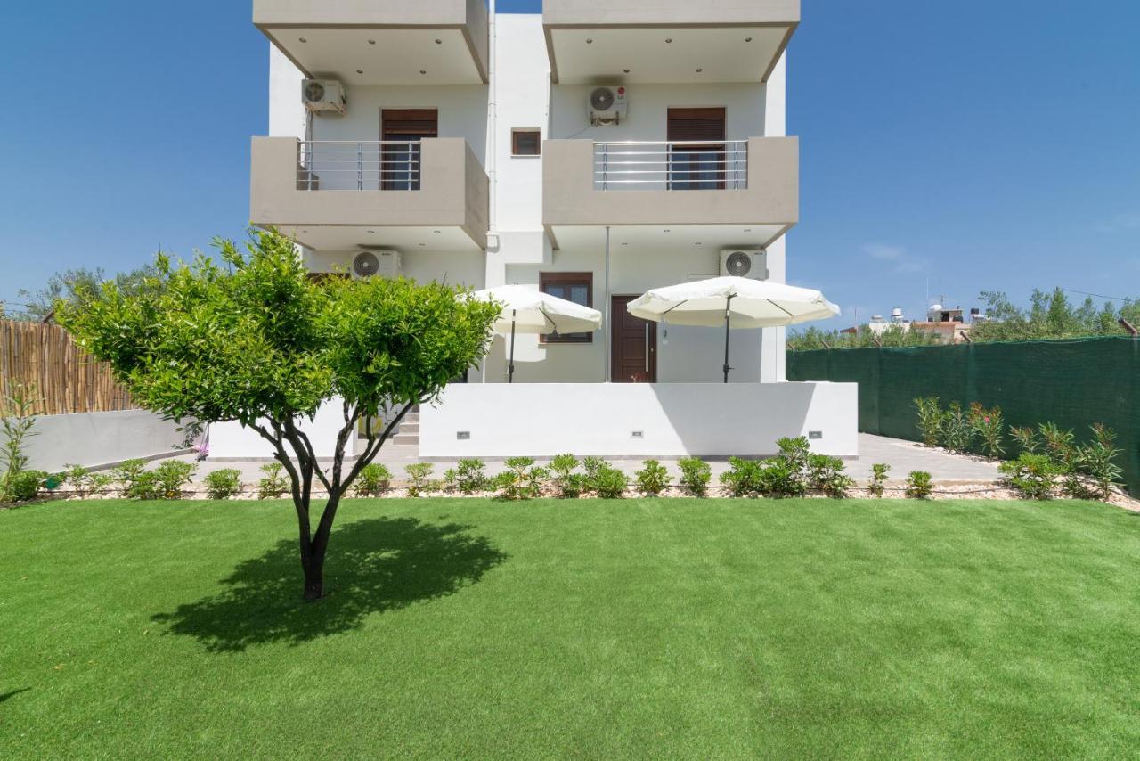 Modern House With Pool Near Beach Gazi Esterno foto