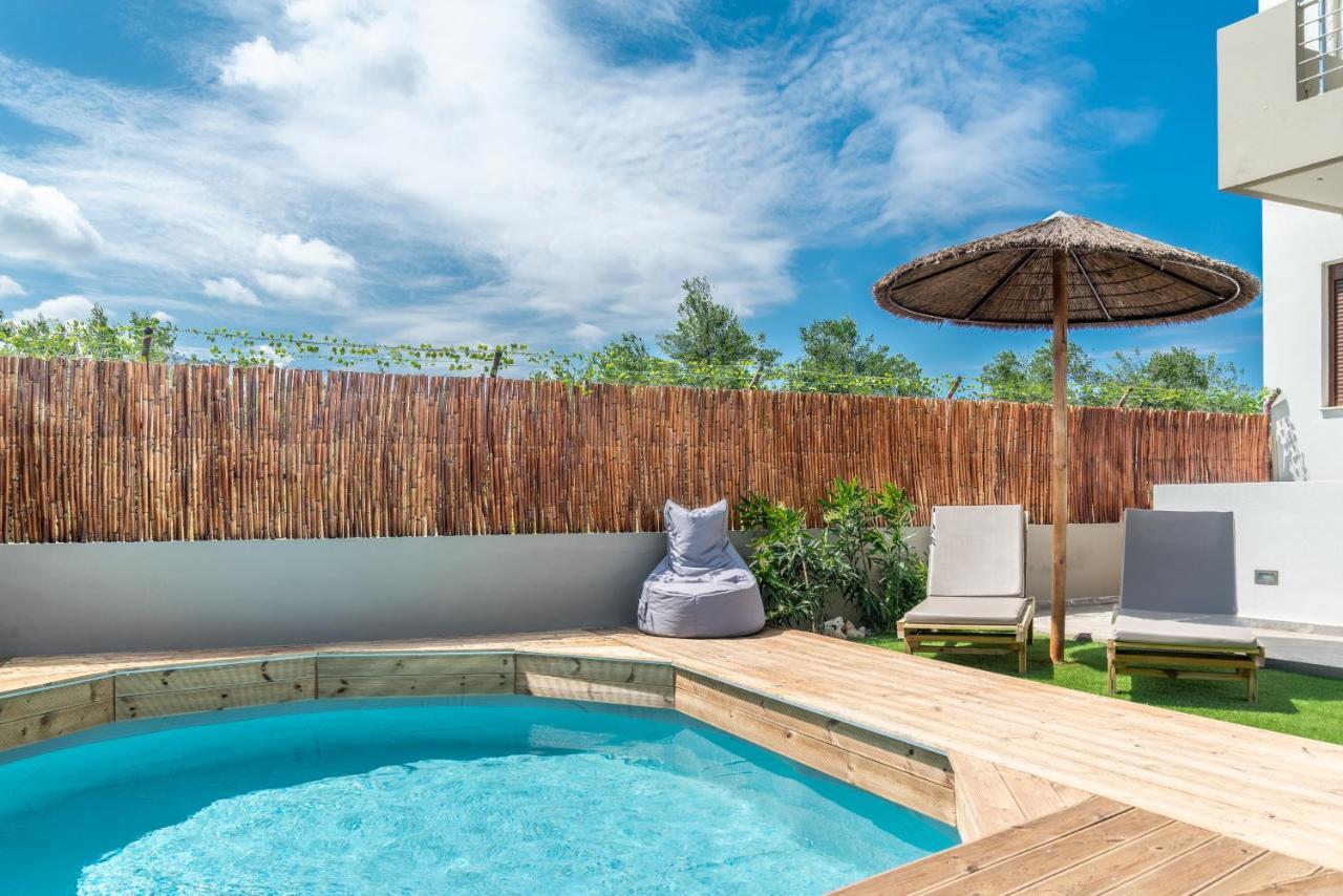Modern House With Pool Near Beach Gazi Esterno foto