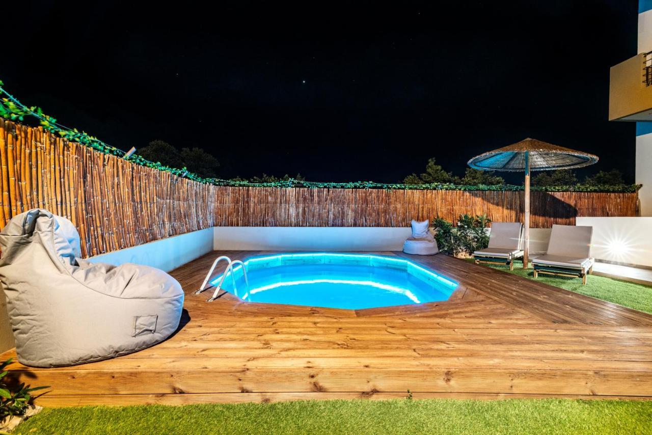 Modern House With Pool Near Beach Gazi Esterno foto