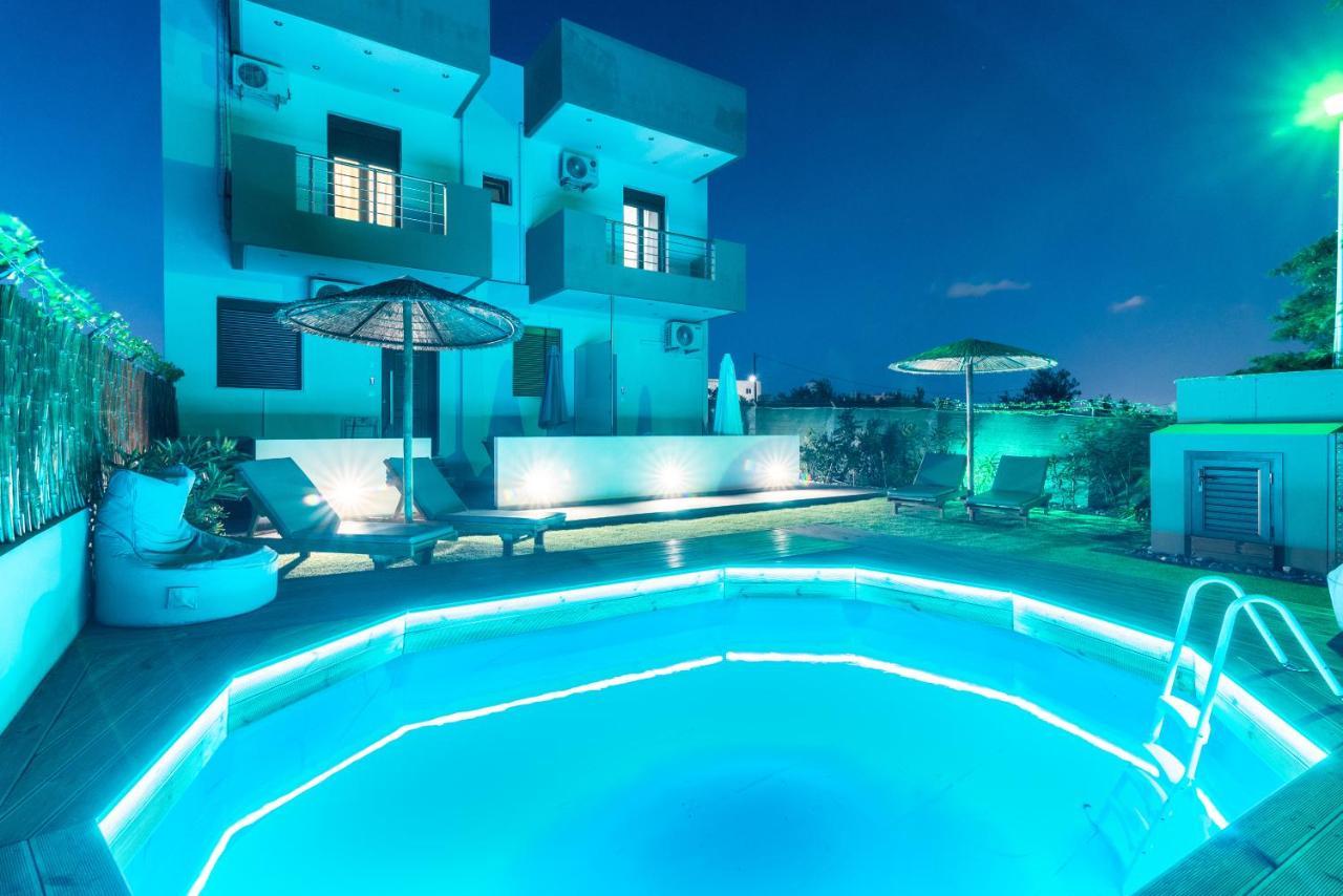 Modern House With Pool Near Beach Gazi Esterno foto